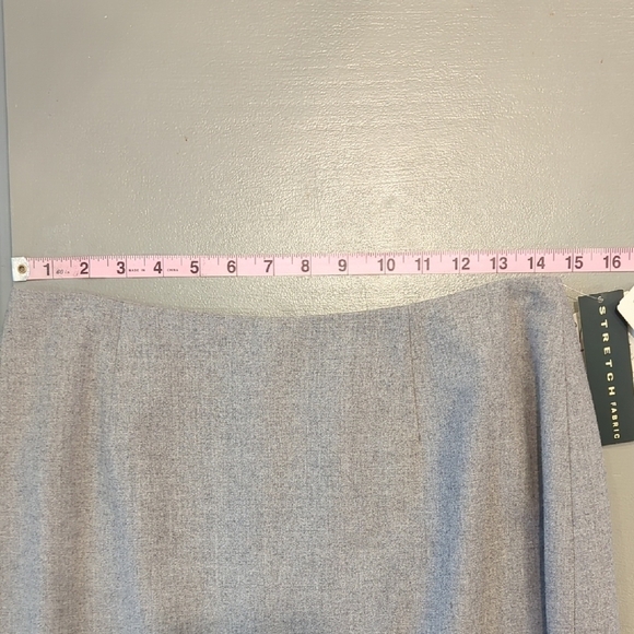 NWT Ralph Lauren Gray Pencil Skirt Knee-length size 12P Petite - Picture 9 of 10